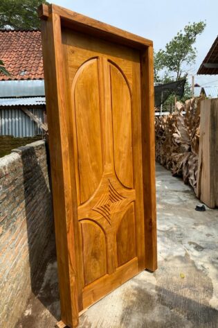 Model Pintu Kayu Jati