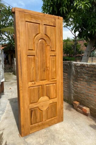 Motif Pintu Jati